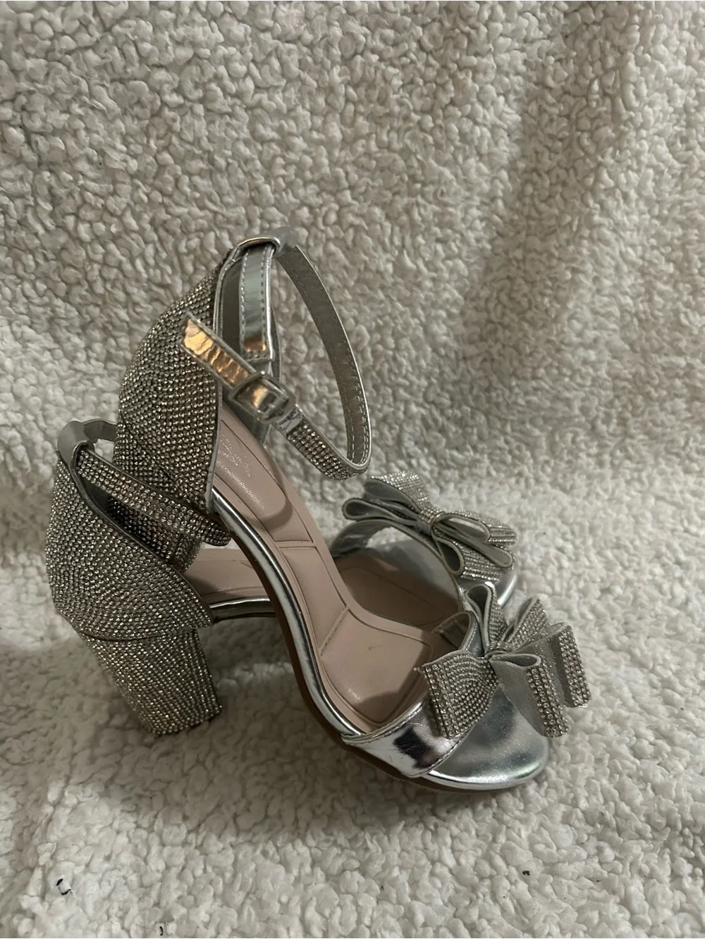 ✨ Rhinestone Bow Block Heel Sandals